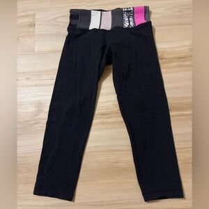 LULULEMON Leggings Womens Size 4
Black Running  Pants Gym